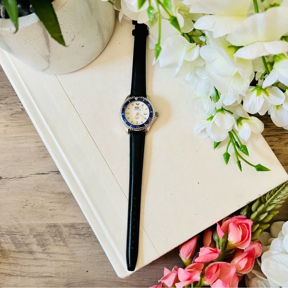 Roxy Quik Silver Watch - Picture 2 of 13